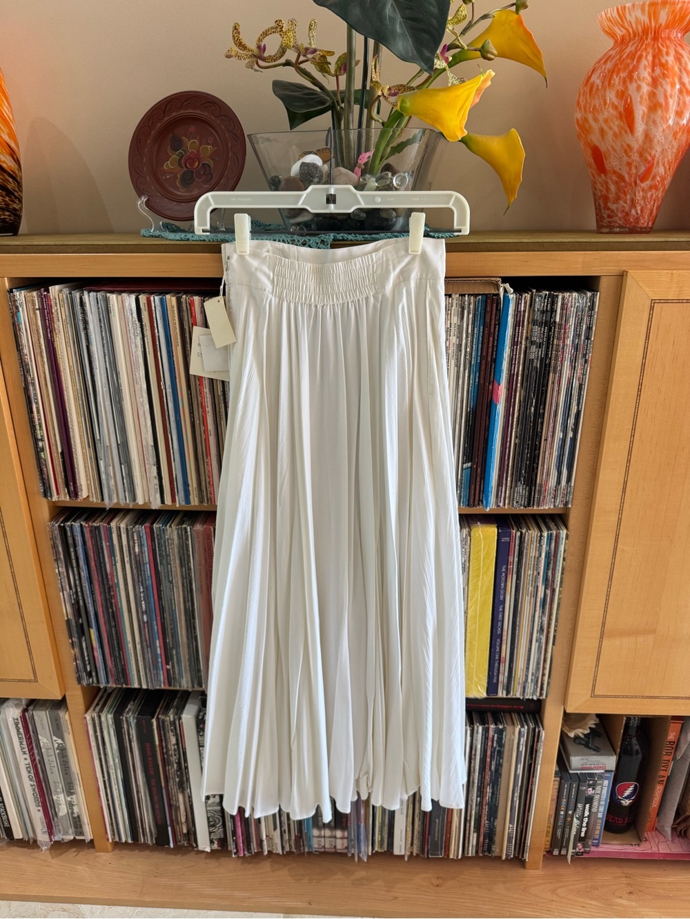 DRAMATIC PRICE DROP: NWT, VTG TO TO ‘n KO,2 deep pockets,subtle Pleated Maxi, P - Picture 5 of 10